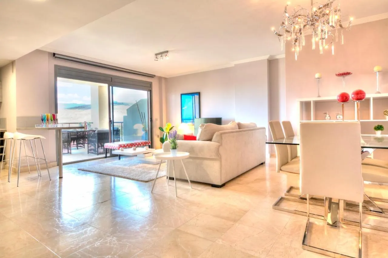 Mediterranean Swing - Acosta Apartment 4, Villa Padierna Estepona