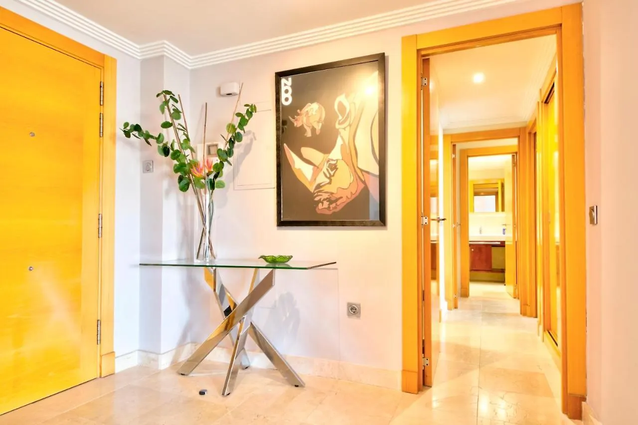 Mediterranean Swing - Acosta Apartment 4, Villa Padierna Estepona Spain