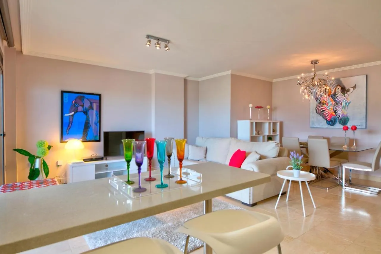 Mediterranean Swing - Acosta Apartment 4, Villa Padierna Estepona